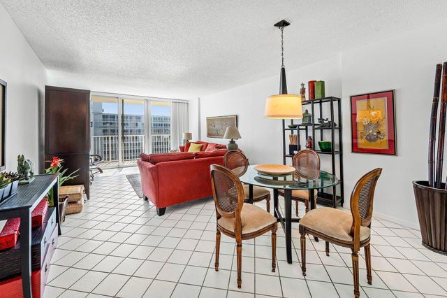 3540 S Ocean Boulevard 601, South Palm Beach, FL 33480