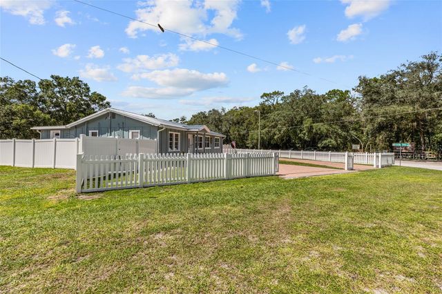 15124 N 19TH STREET, Lutz, FL 33549