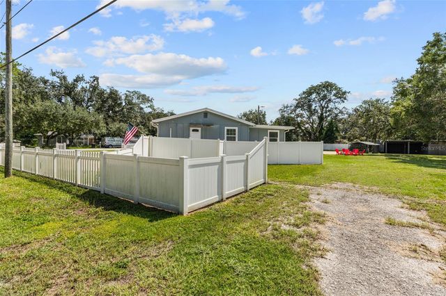 15124 N 19TH STREET, Lutz, FL 33549