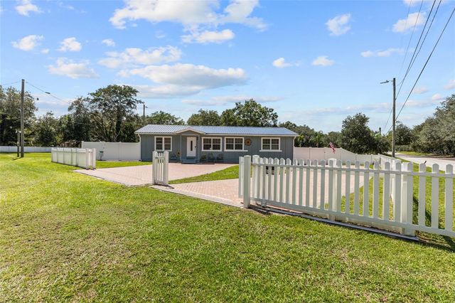 15124 N 19TH STREET, Lutz, FL 33549