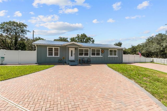 15124 N 19TH STREET, Lutz, FL 33549