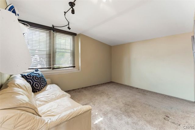 122 Cortland Place, Syracuse, NY 13207