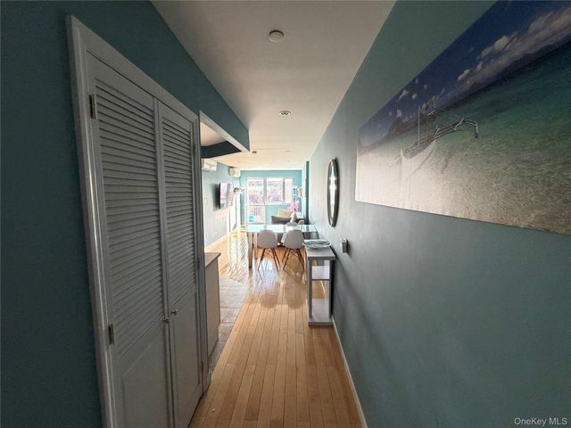 14328 41st Avenue 8C, Flushing, NY 11355