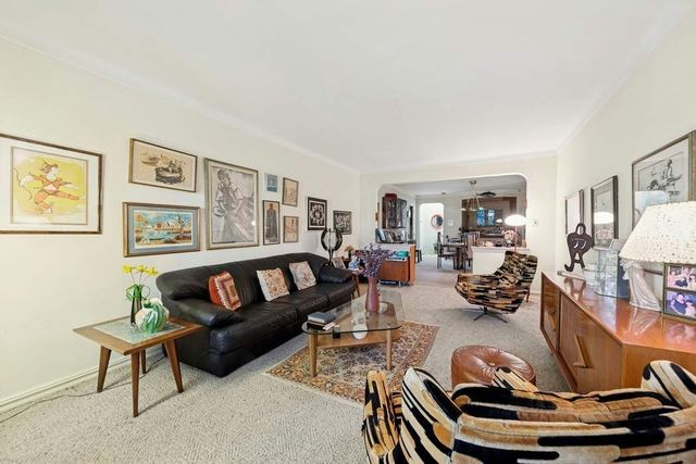 8451 Beverly Rd Apt 1A, New York City, NY 11415