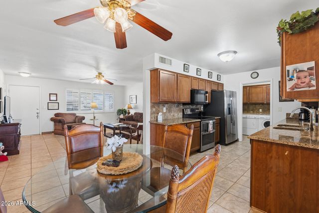 9913 W SPRUCE Drive, Sun City, AZ 85351