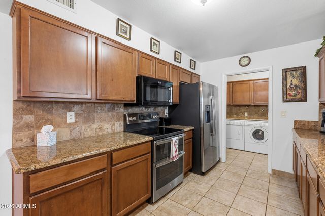 9913 W SPRUCE Drive, Sun City, AZ 85351