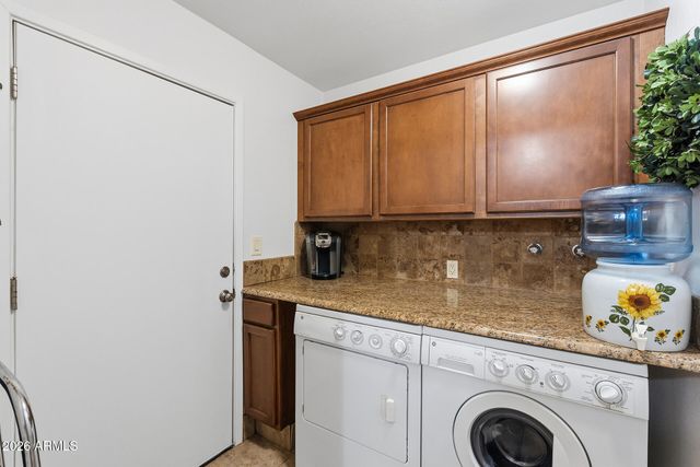 9913 W SPRUCE Drive, Sun City, AZ 85351