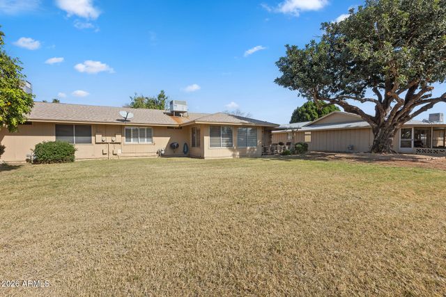 9913 W SPRUCE Drive, Sun City, AZ 85351