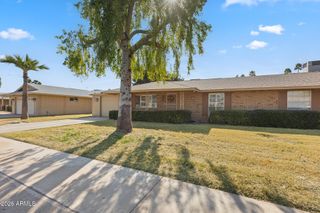 9913 W SPRUCE Drive, Sun City, AZ 85351