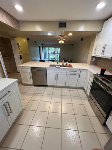 960 NW 45th Street B-6, Deerfield Beach, FL 33064