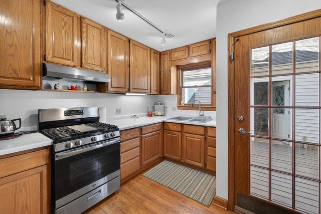 1402 Farragut Street, Madison, WI 53704