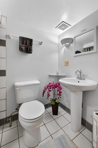 1402 Farragut Street, Madison, WI 53704