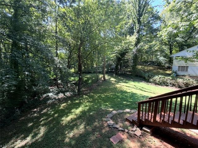 2305 Pisgah Church Road, Greensboro, NC 27455