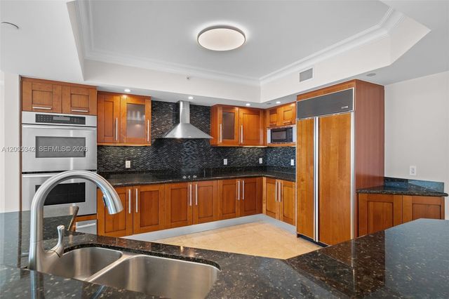 3301 NE 183rd St 1604, Aventura, FL 33160