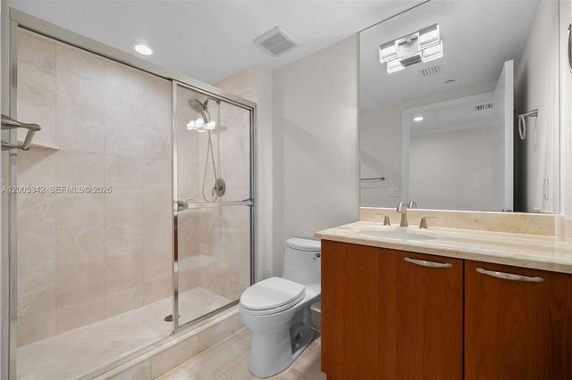 3301 NE 183rd St 1604, Aventura, FL 33160