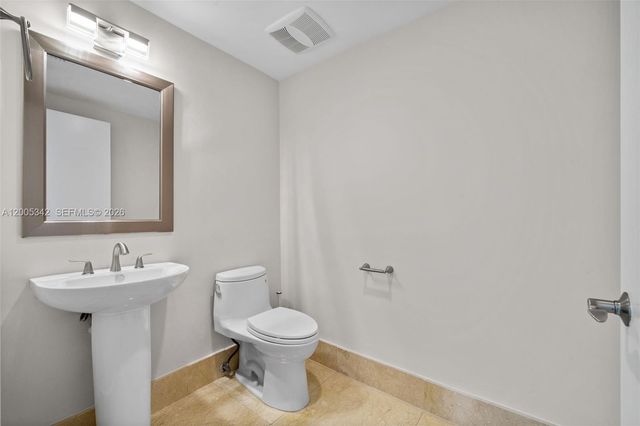 3301 NE 183rd St 1604, Aventura, FL 33160