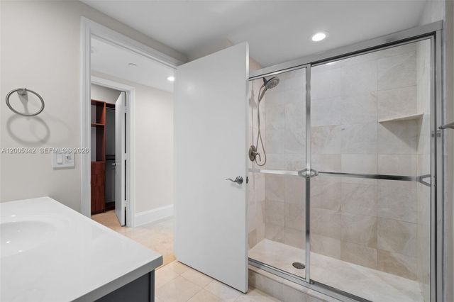 3301 NE 183rd St 1604, Aventura, FL 33160