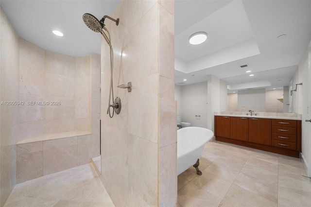3301 NE 183rd St 1604, Aventura, FL 33160