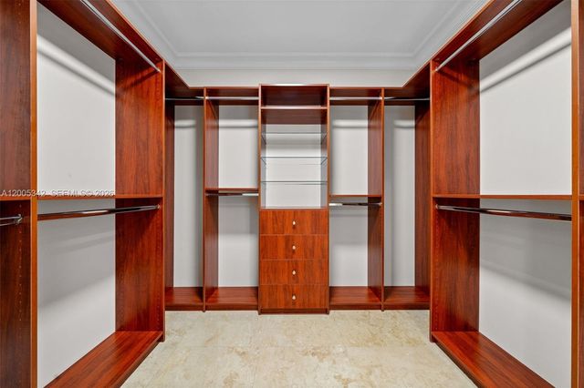 3301 NE 183rd St 1604, Aventura, FL 33160