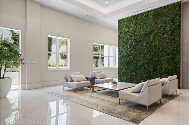 3301 NE 183rd St 1604, Aventura, FL 33160