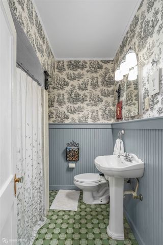 279 Carrollton Avenue, Shreveport, LA 71105