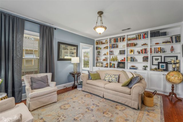 279 Carrollton Avenue, Shreveport, LA 71105