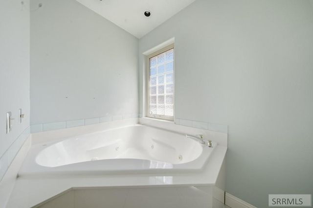 299 La Costa Drive, Idaho Falls, ID 83401