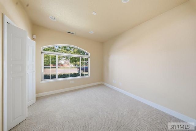 299 La Costa Drive, Idaho Falls, ID 83401