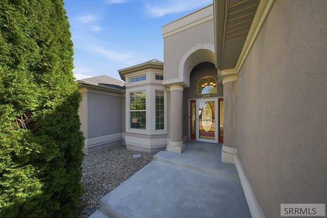 299 La Costa Drive, Idaho Falls, ID 83401