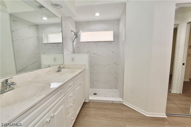 8196 Ibis Cove CIR B210, Naples, FL 34119