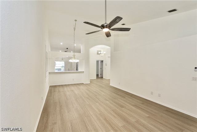 8196 Ibis Cove CIR B210, Naples, FL 34119