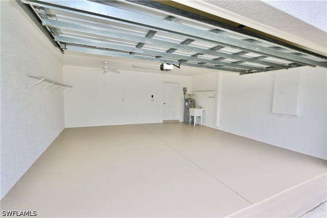 8196 Ibis Cove CIR B210, Naples, FL 34119