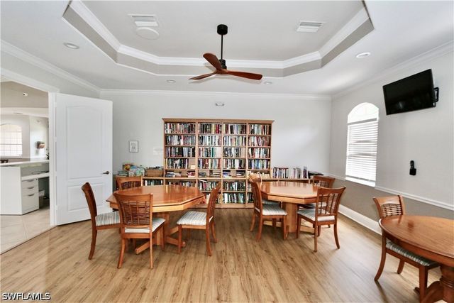 8196 Ibis Cove CIR B210, Naples, FL 34119