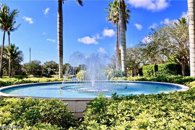 8196 Ibis Cove CIR B210, Naples, FL 34119