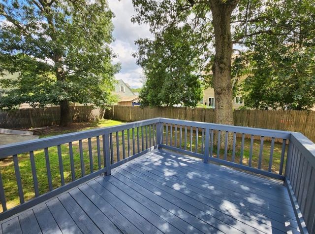 9 Gregg St 9, Woburn, MA 01801