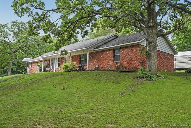 13576 S 275th East Avenue, Coweta, OK 74429