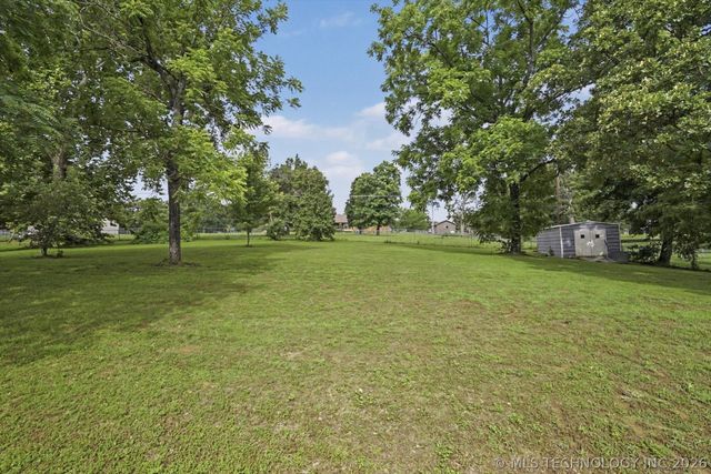 13576 S 275th East Avenue, Coweta, OK 74429