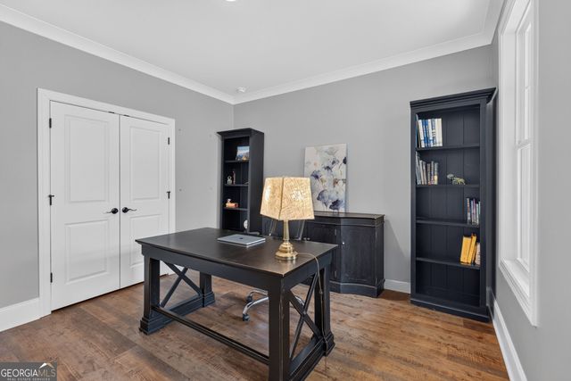 1058 Amarose Lane NE, Marietta, GA 30066