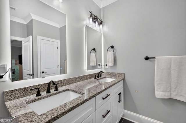 1058 Amarose Lane NE, Marietta, GA 30066