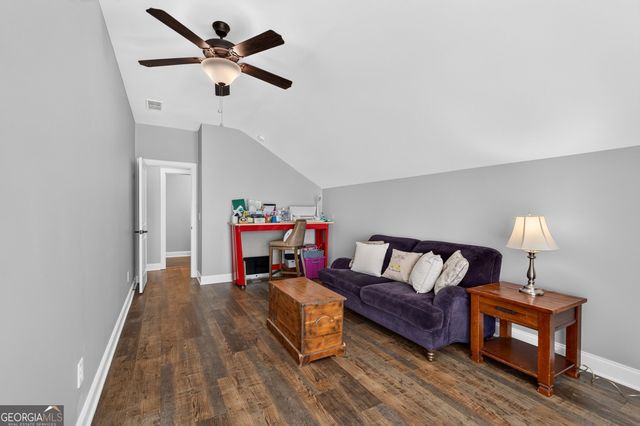 1058 Amarose Lane NE, Marietta, GA 30066