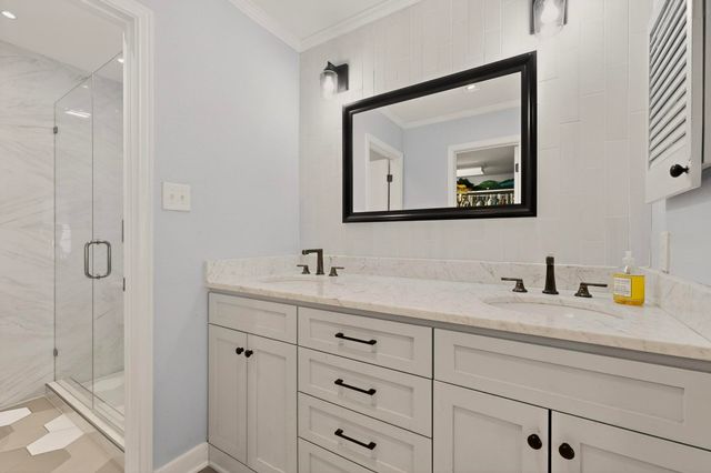 5939 Copperwood Lane 1153, Dallas, TX 75248