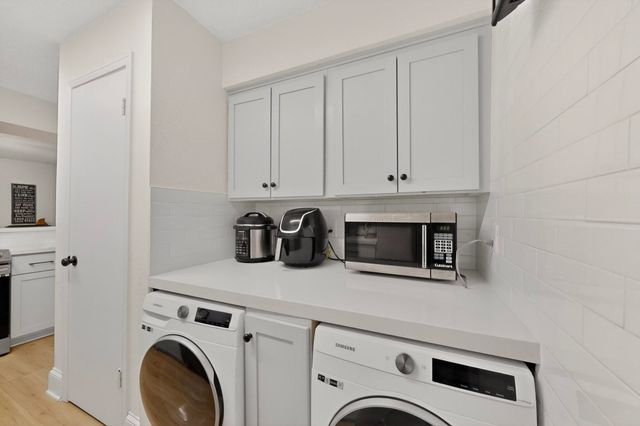 5939 Copperwood Lane 1153, Dallas, TX 75248