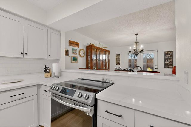 5939 Copperwood Lane 1153, Dallas, TX 75248