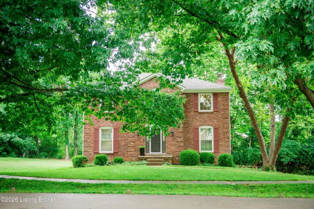 12036 Running Creek Rd, Douglass Hills, KY 40243