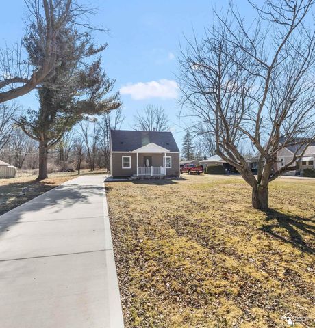 533 Center Street, Carleton, MI 48117