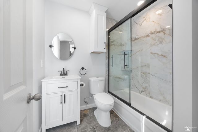 533 Center Street, Carleton, MI 48117