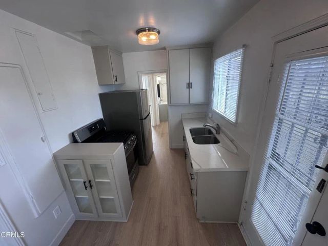 1424 E Wilson Avenue C, Glendale, CA 91206