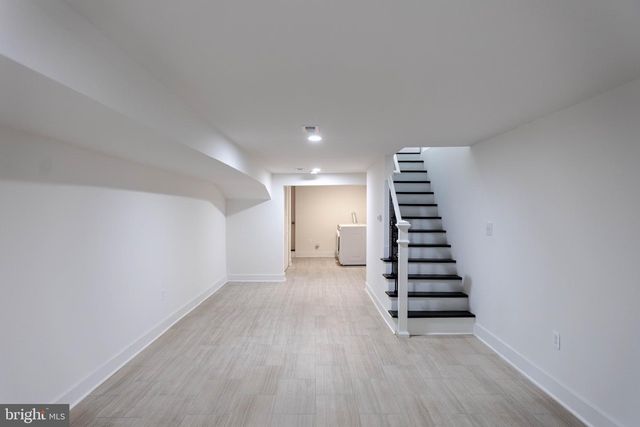 2721 W MOSHER ST, Baltimore, MD 21216