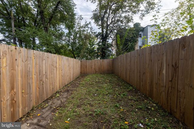 2721 W MOSHER ST, Baltimore, MD 21216