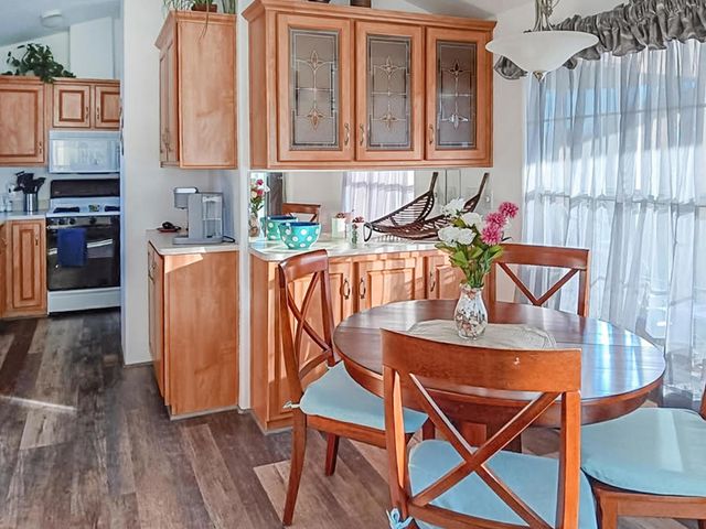 70200 Dillon Road 139, Desert Hot Springs, CA 92241